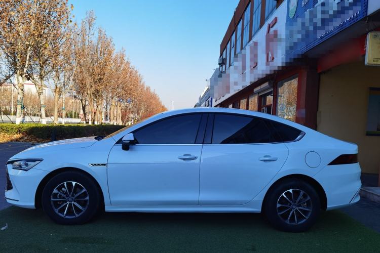 Used BYD Qin PLUS 2024 HONOR Edition DM-i 55KM Leading Model

