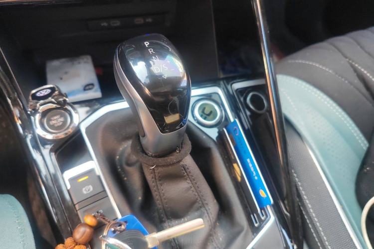 Used Volkswagen Tayron 2023 330TSI Two-Wheel-Drive R-Line High-Energy Version
