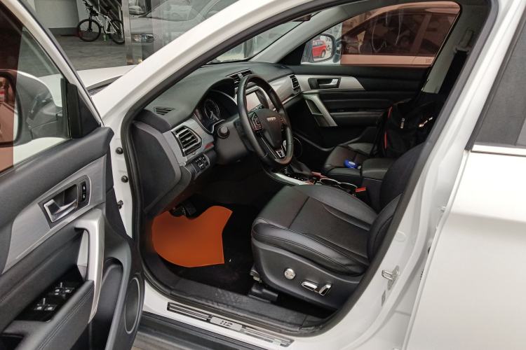 Used Haval H2 2017 Blue Label 1.5T Automatic Two-Wheel Drive Luxury Model
