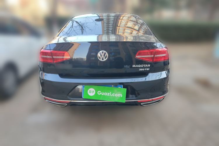 Used Volkswagen Magotan 2017 330TSI DSG Luxury Model
