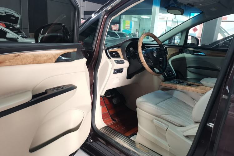 Used Buick GL8 2018 ES 28T Comfort Model China VI Standard