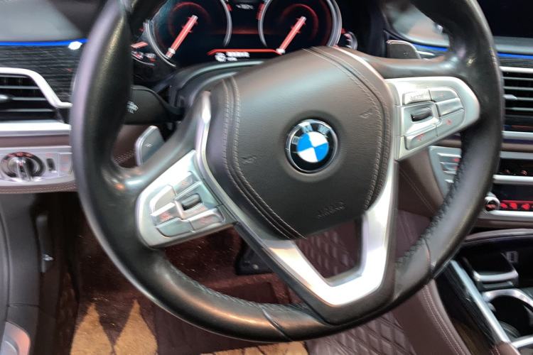 Used BMW 7 Series 2018 740Li M Sport Package Leading Model
