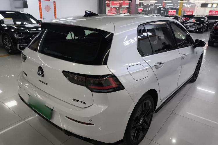 Used Volkswagen Golf 2025 300TSI R-Line