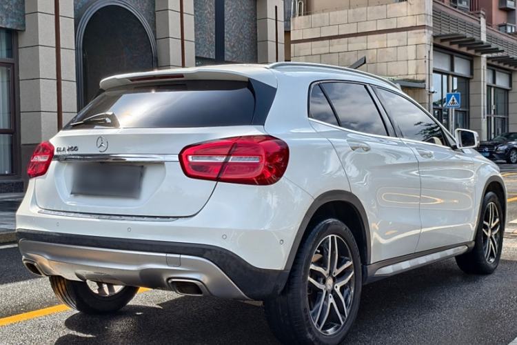 Used Mercedes-Benz GLA 2016 GLA 200 Fashion Model
