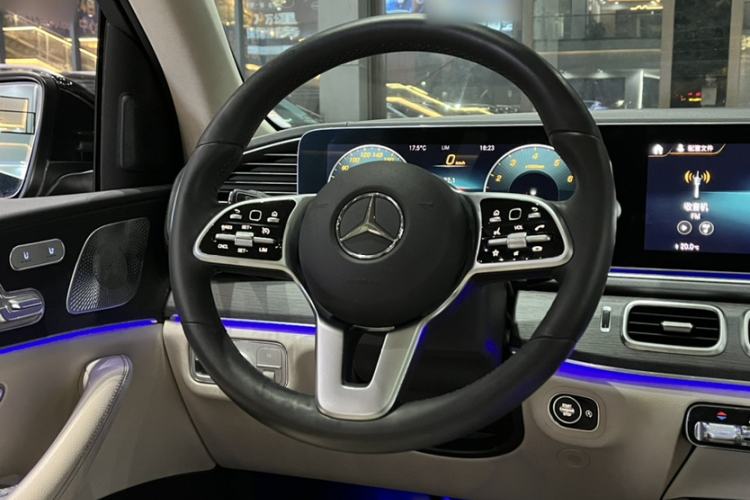 Used Mercedes-Benz GLE 2020 GLE 450 4MATIC Stylish Model
