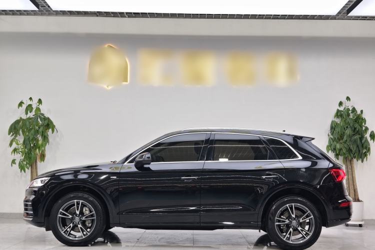 Used Audi Q5L 2020 Updated 40 TFSI Prestige Fashion Edition
