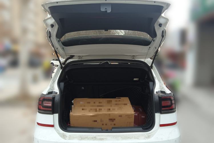 Used Volkswagen Tacqua 2021 280TSI DSG R-Line Smart Connectivity Version