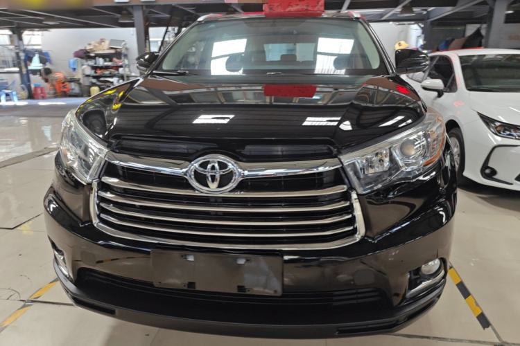 Used Toyota Highlander 2015 2.0T Two-Wheel Drive Elite Edition 7 Seats
