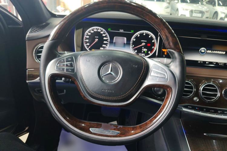 Used Mercedes-Benz S-Class 2014 S 320 L Business Model