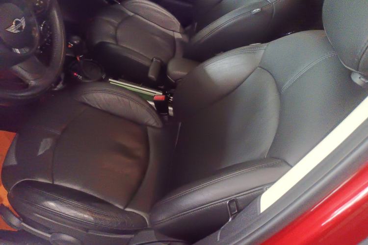 Used  Countryman 2011 1.6L COOPER Fun
