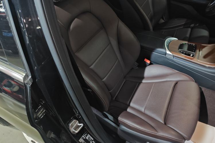 Used Mercedes-Benz GLC 2021 GLC 300 L 4MATIC Dynamic Model
