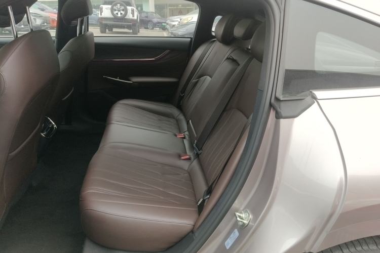 Used  A07 2025 Range-Extended "True Fragrant" Edition 230 Flagship Model