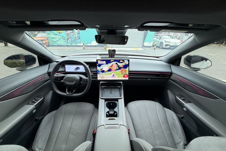 Used Lynk & Co 07 2024 EM-P 126 Long-Range Halo
