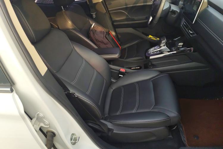 Used BYD Yuan New Energy 2019 EV535 Smart Connect Trendsetting Model
