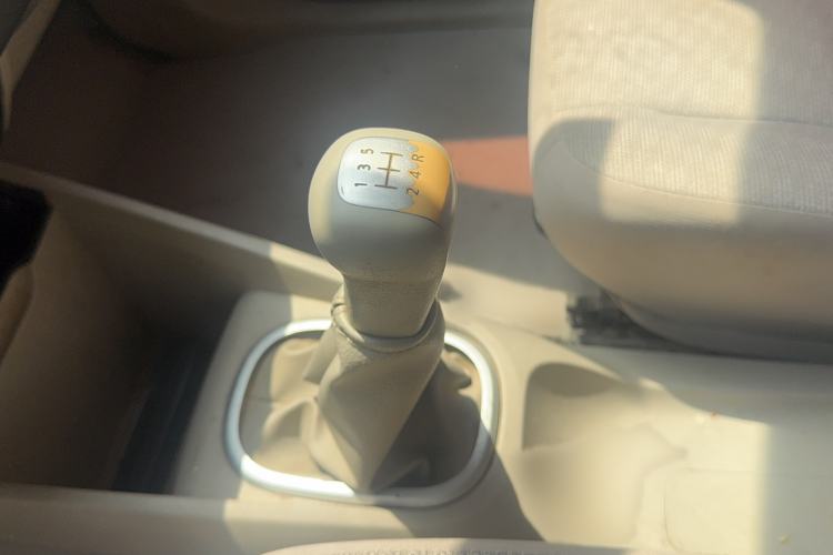 Used Venucia D50 2015 1.6L Manual Fashion Edition
