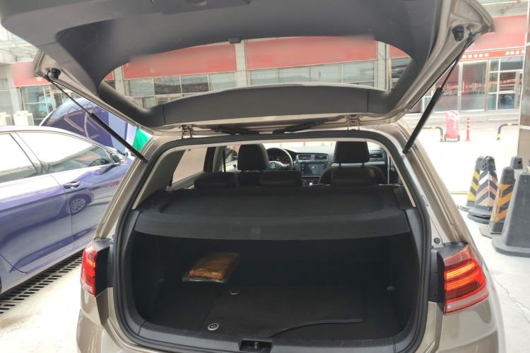 Used Volkswagen Golf 2019 280TSI DSG Comfort Version China VI Standard
