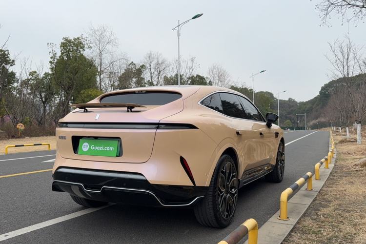 Used  11 2024 630 Rear-Wheel Drive Edition with Three Lasers