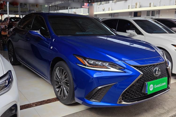 Used Lexus ES 2020 260 F SPORT
