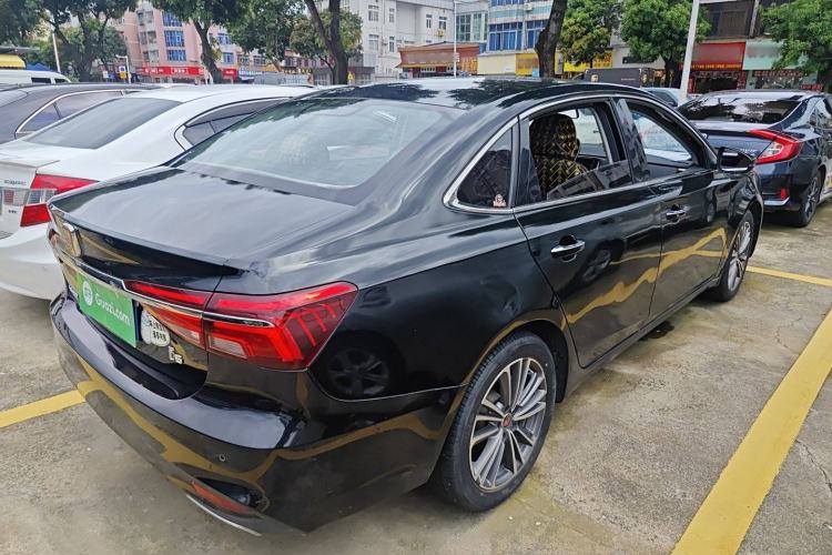 Used Roewe i6 2020 PLUS 1.6L CVT 4G Connected Glory Flagship Edition
