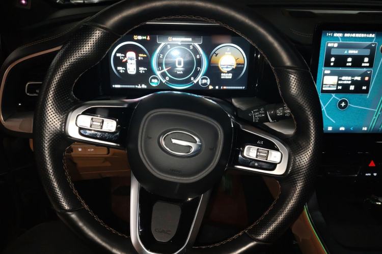 Used GAC Trumpchi GS8 2024 Linghang Series 2.0 TGDI Two-Wheel Drive Luxury Smart Connectivity Version