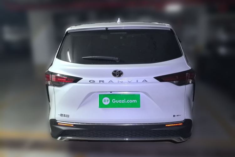 Used Toyota Granvia 2026 Model 2.5L Hybrid Comfort Edition