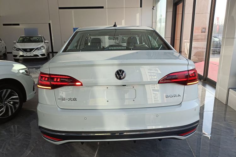 Used Volkswagen Bora 
