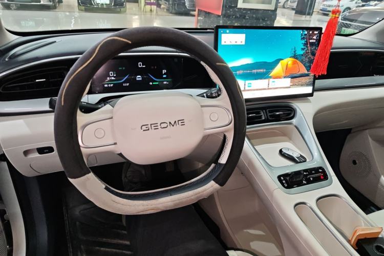 Used  Geome 2025 310km Dream Edition
