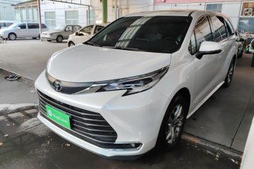 Used Toyota Sienna 2024 2.5L Hybrid Comfort Edition