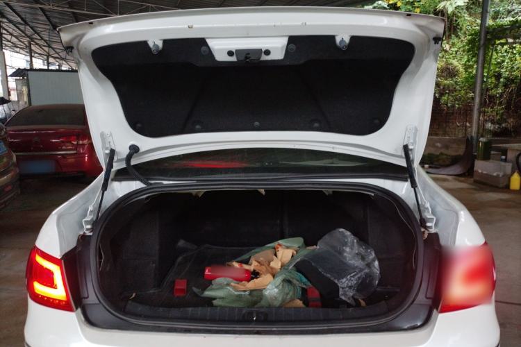 Used Peugeot 408 2013 1.6L Automatic Comfort Edition
