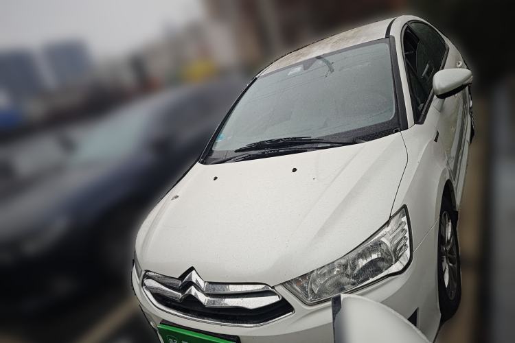 Used Citroen C-Quatre 2016 Classic Sedan 1.6L Manual - Premium Version
