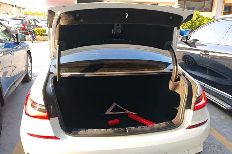 Used BMW 3 Series 2020 Facelifted 325i M Sport Package
