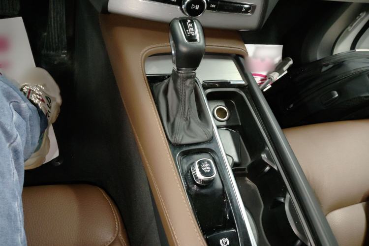 Used Volvo XC90 2020 T5 Smart Drive Luxury Edition 5 Seats
