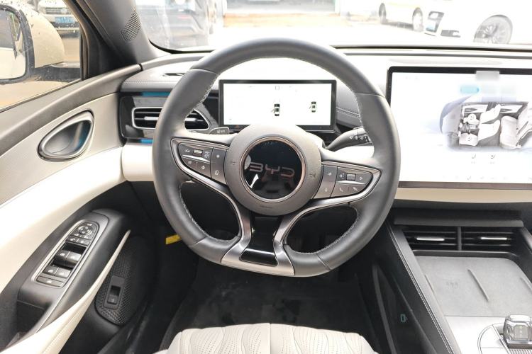 Used BYD Seal 06 New Energy 2025 DM-i Intelligent Drive 120KM Flagship Model