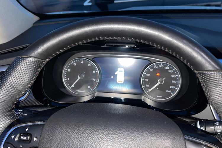 Used GAC Trumpchi GS7 2019 390T Two-Wheel Drive Luxury Smart Connectivity Version