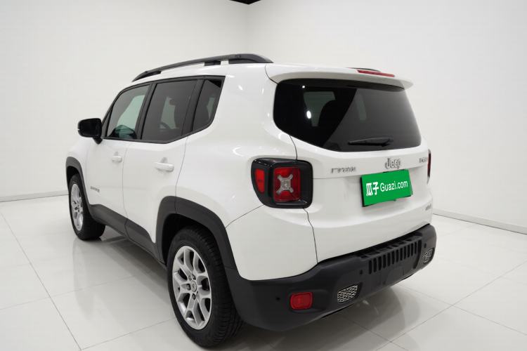 Used  Renegade 2017 180T Automatic Jingneng Edition
