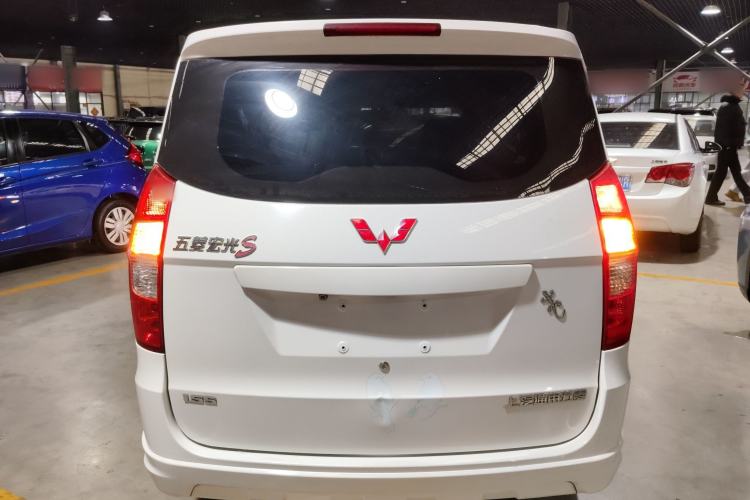 Used Wuling Hongguang 2014 1.5L S Standard Version
