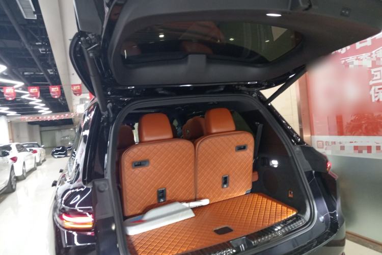 Used Li Auto L9 2022 Max model
