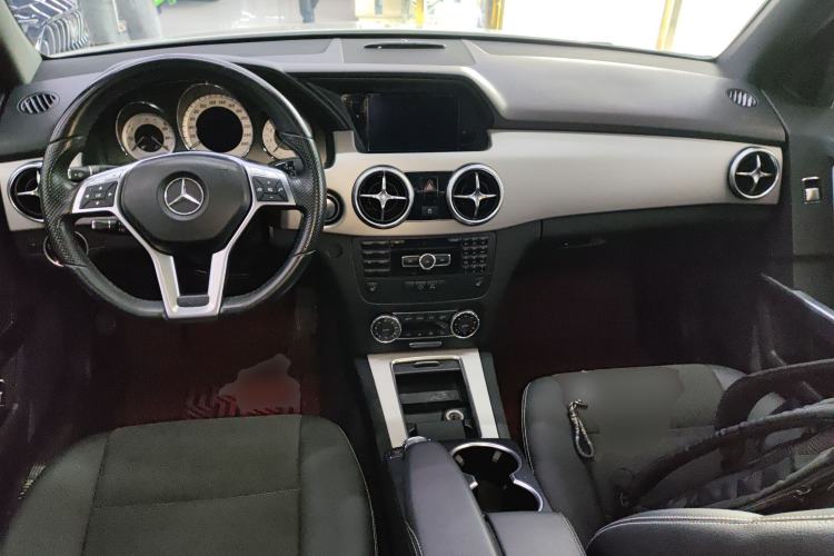 Used Mercedes-Benz GLK-Class 2015 GLK 300 4MATIC Fashion Edition Ultimate Version
