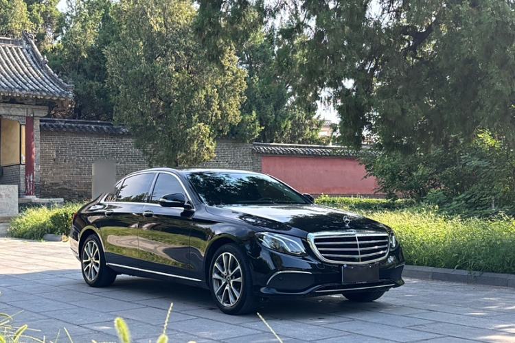 Used Mercedes-Benz E-Class 2019 Facelifted E 300 L Stylish Version
