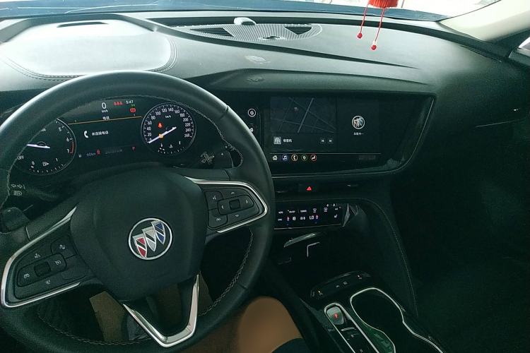 Used Buick Envision 2022 Encore S 552T Two-Wheel-Drive Luxury Model
