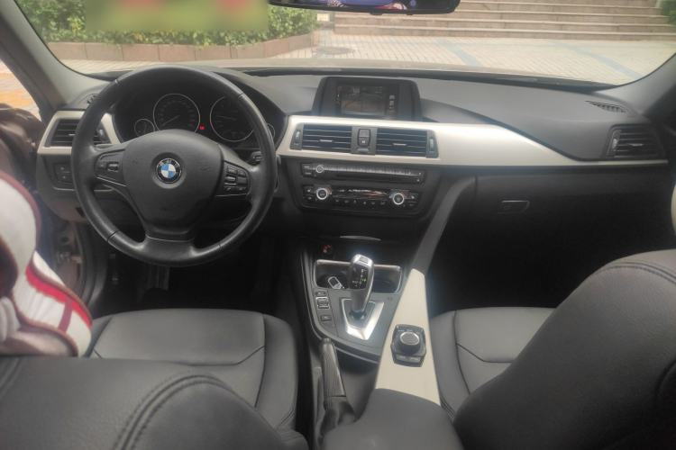 TDK.VehicleDetails.img