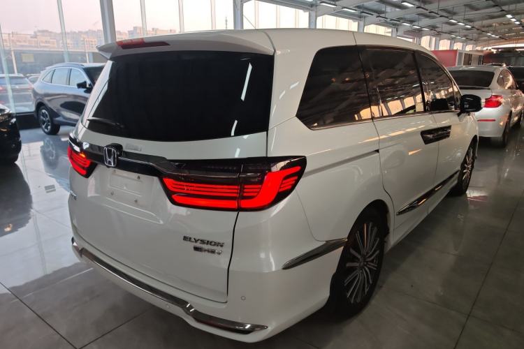 Used Honda Elysion 2022 2.0L eHEV Luxury Edition