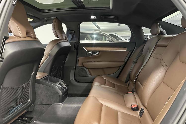 Used Volvo S90 2021 B5 Zhiyi Luxury Edition
