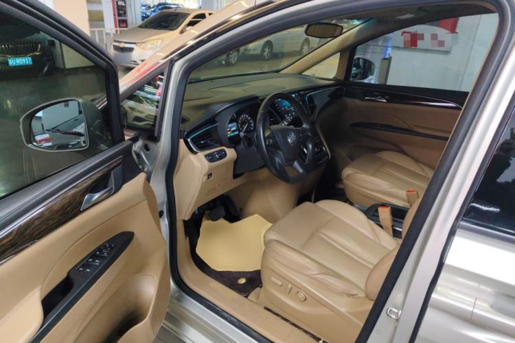 Used Buick GL8 2017 ES 28T Premium Version China V Standard
