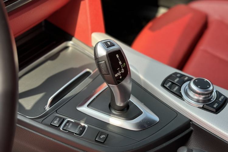 Used BMW 4 Series 2016 420i Design Package Model