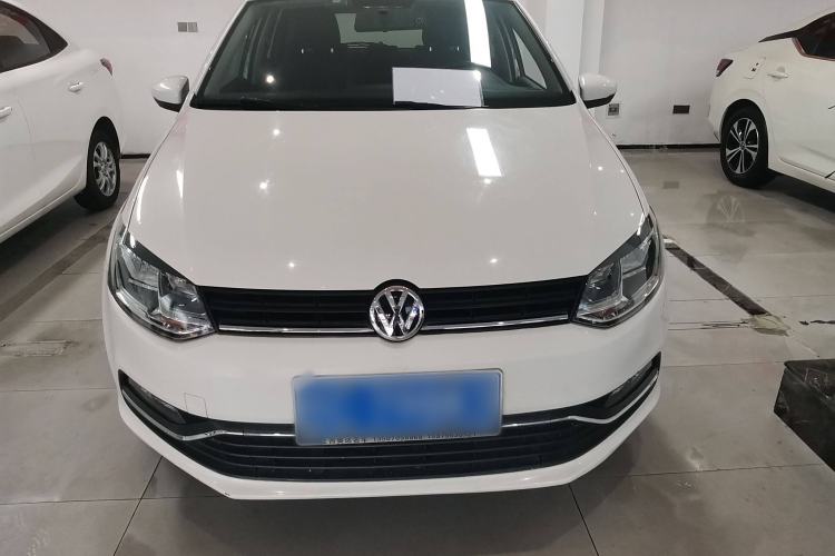 Used Volkswagen Polo 2016 1.6L Automatic Comfort Model
