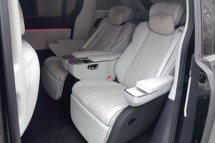 Used XPeng X9 2024 702 Ultra-Long Range Max