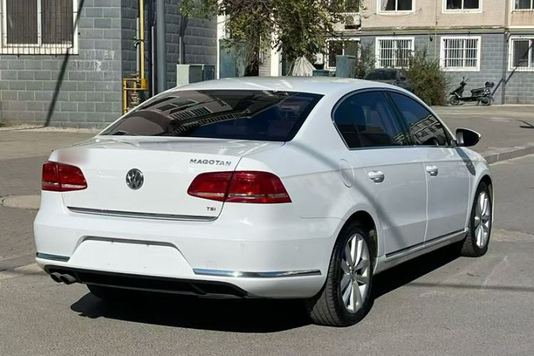 Used Volkswagen Magotan 2013 2.0 TSI Prestige Model