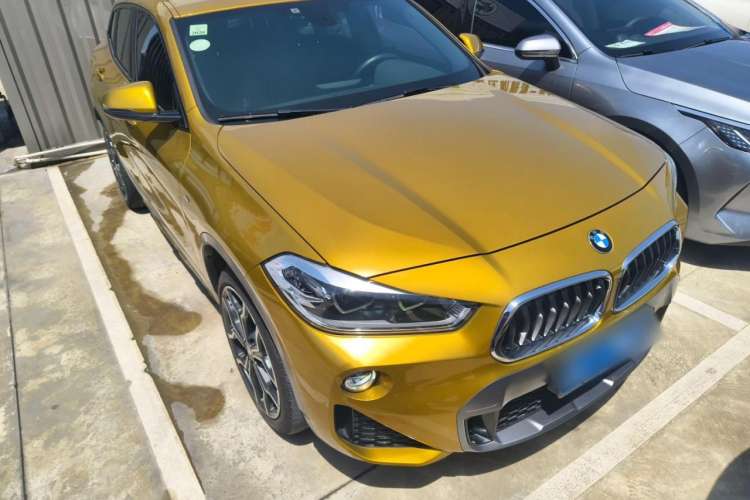Used BMW X2 2018 sDrive25i Luxury Model with M Off-Road Package China V Emission Standard
