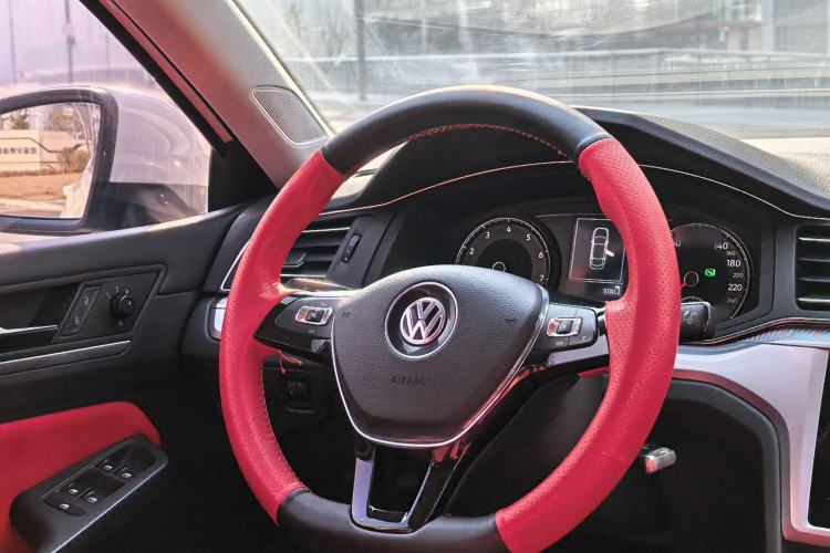 Used Volkswagen Lamando 2021 230TSI DSG Fashion Edition